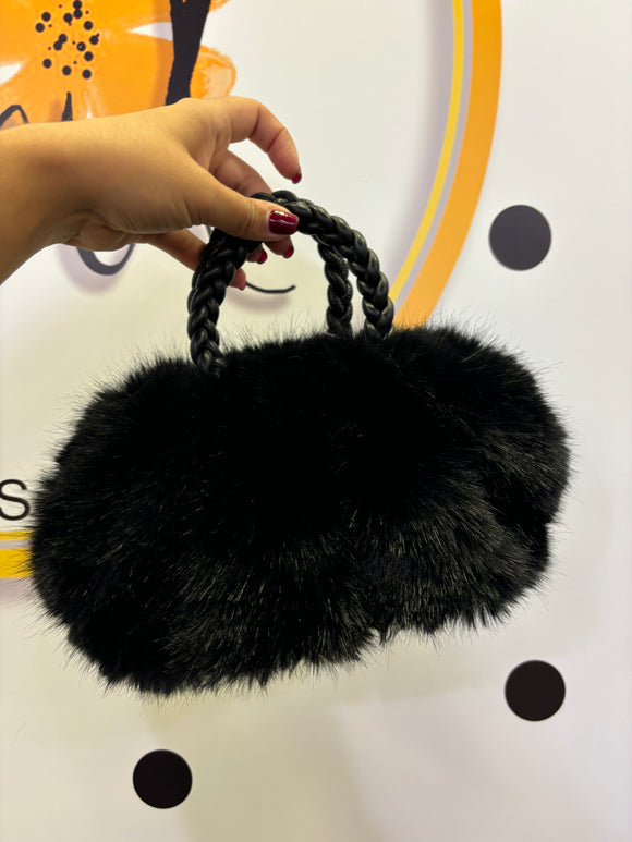 Bolso pelos pequeño