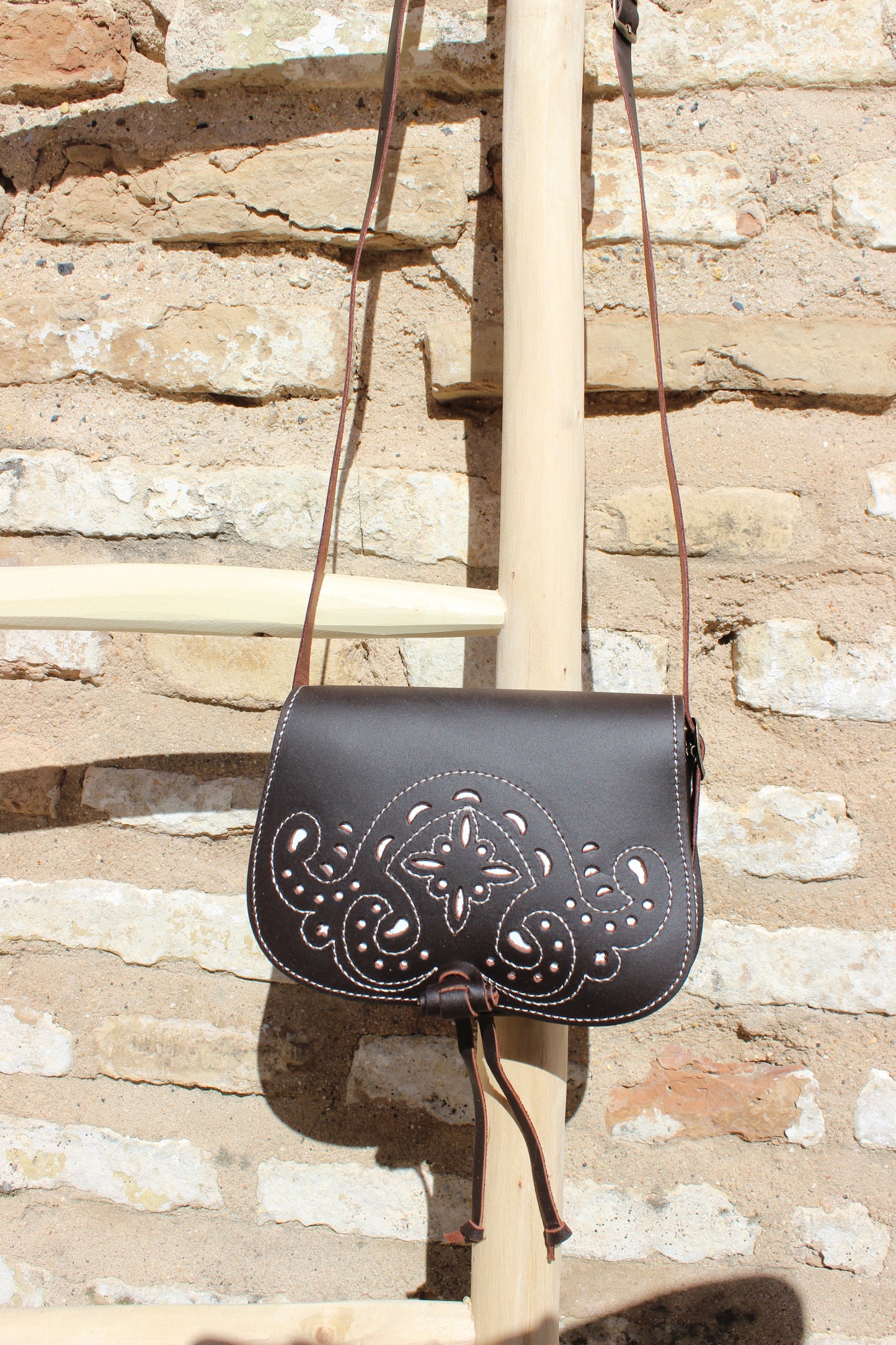 Bolso Bellota Picado Oscuro