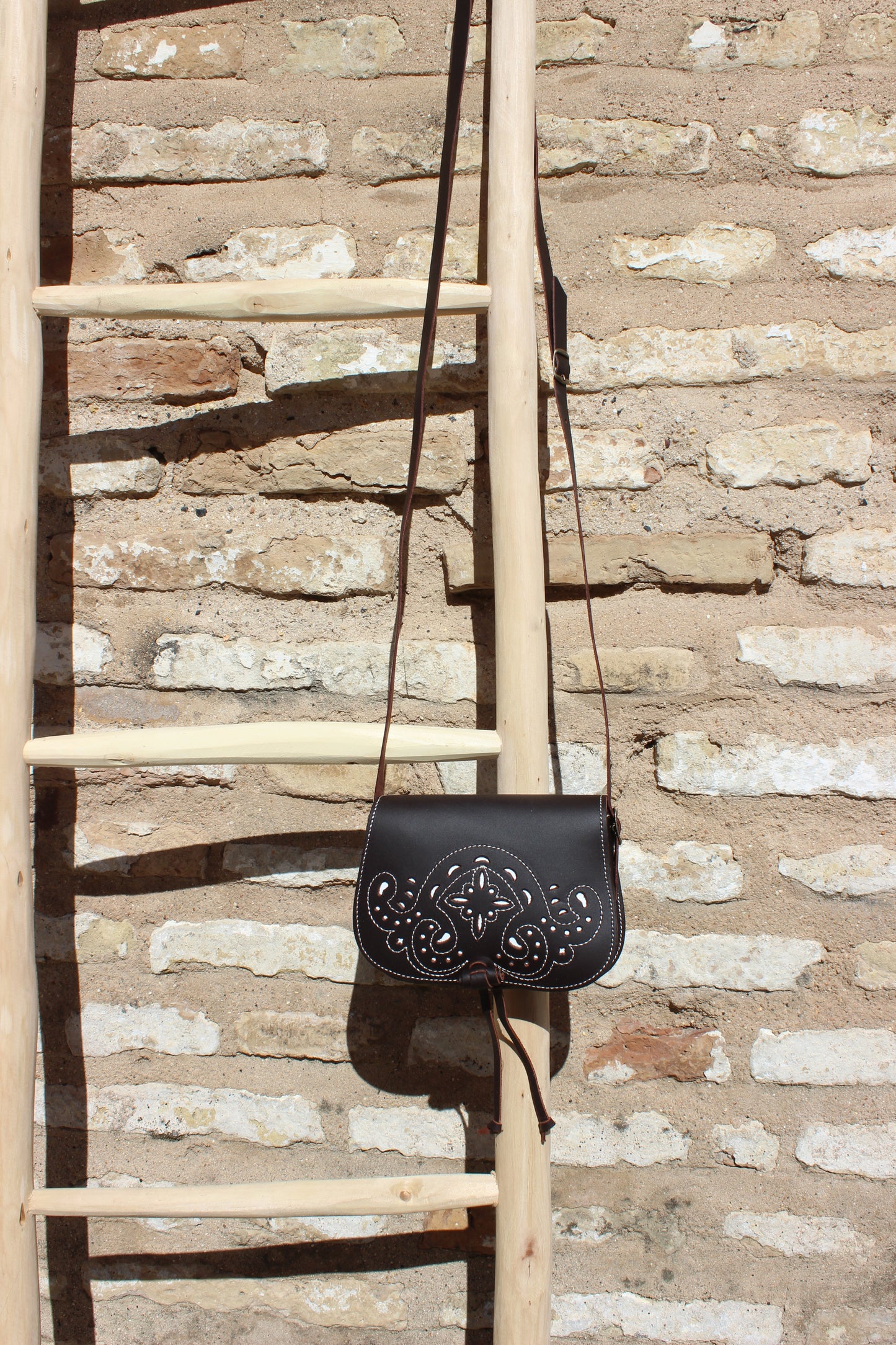 Bolso Bellota Picado Oscuro
